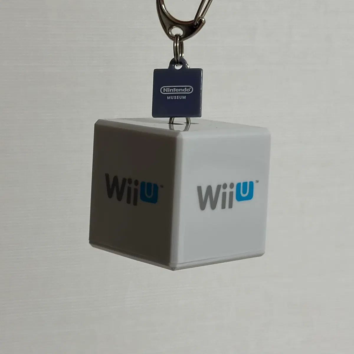 닌텐도 뮤지엄 한정 Wii U 큐브 키링