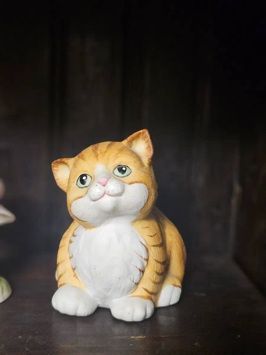 도자기 고양이 인형 빈티지