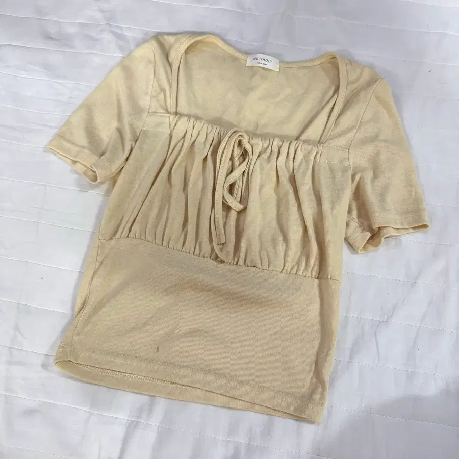 파스텔 노랑 반팔