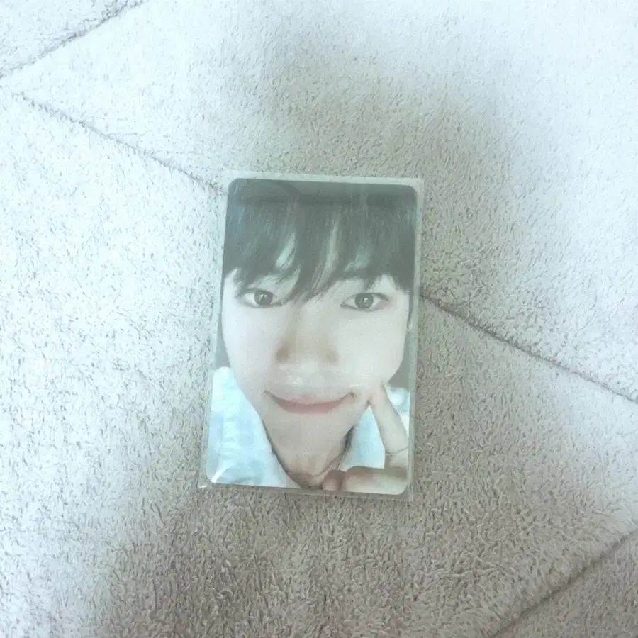 제로베이스원 얼빡 성한빈 럭드 판매합니다!!