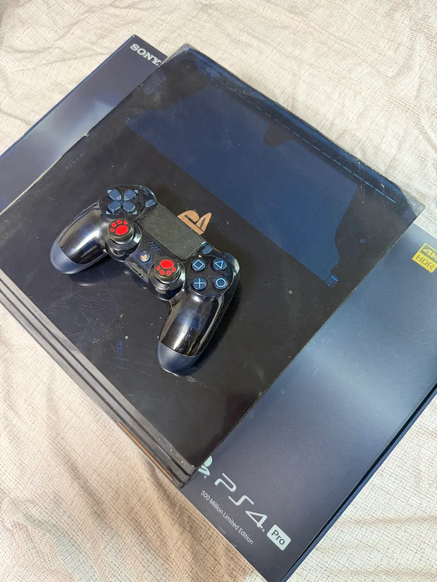 플스4프로 (ps4 pro) 5억 한정판