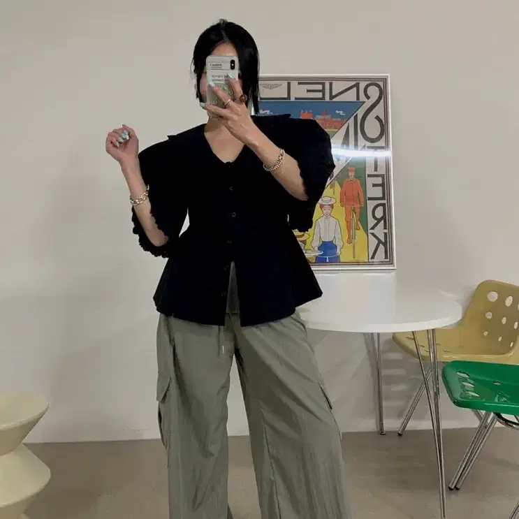 라니블라우스 블랙 엔티크제이
