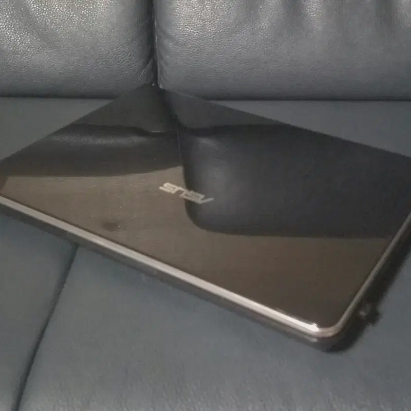 ASUS 17인치 노트북 판매합니다.