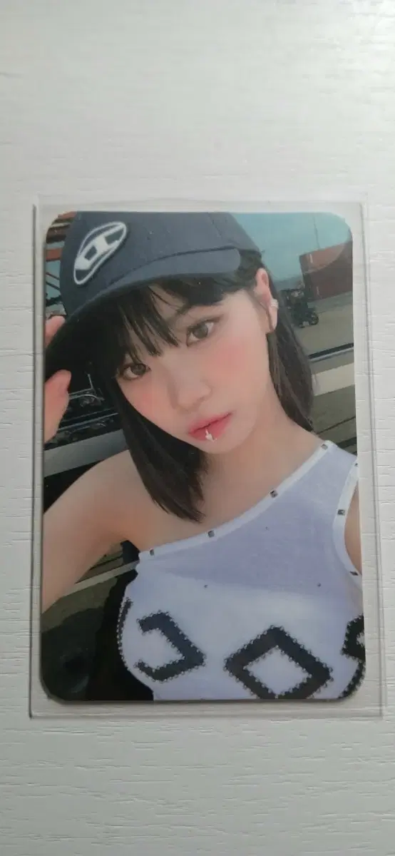 르세라핌 안티프레자일 채원 포카 양도