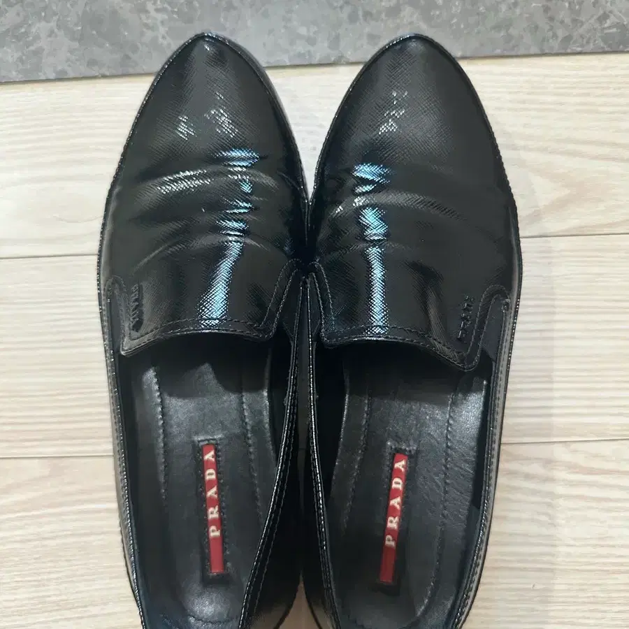 프라다 블랙 페니 로퍼 37 1/2