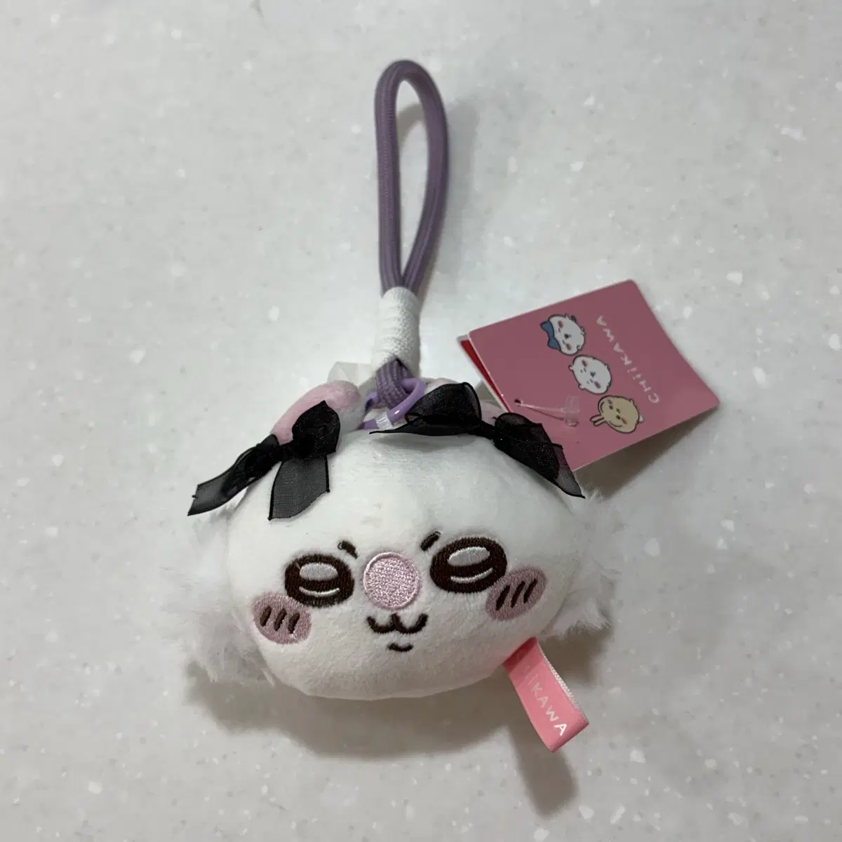 치이카와 먼작귀 모몽가 키링 인형