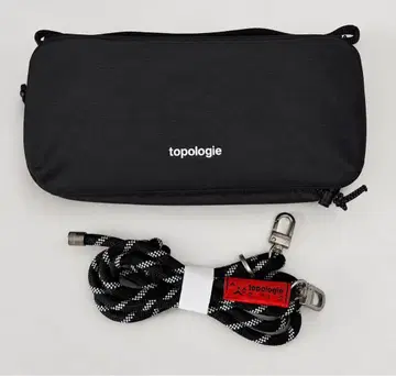 토폴로지 Topologie 보틀 사코슈 블랙 숄더백