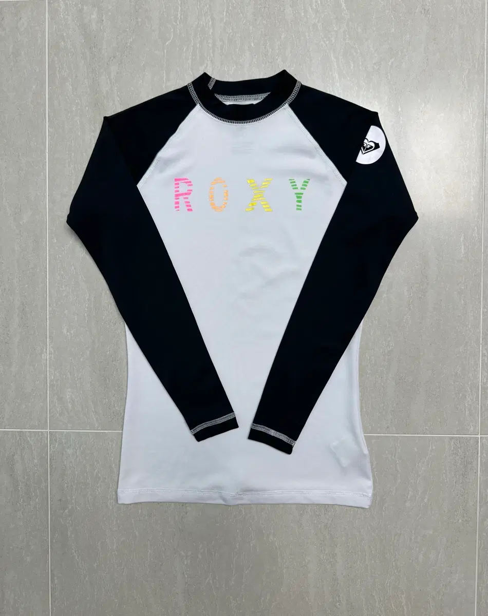 Roxy 록시 여성 래쉬가드 (90) S
