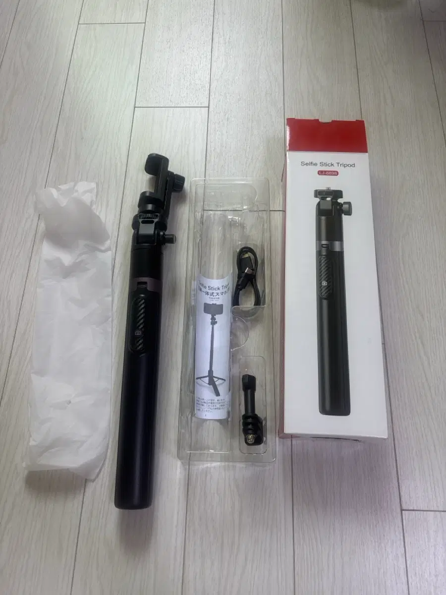 카메라 및 스마트폰 삼각대 블루투스 리모컨