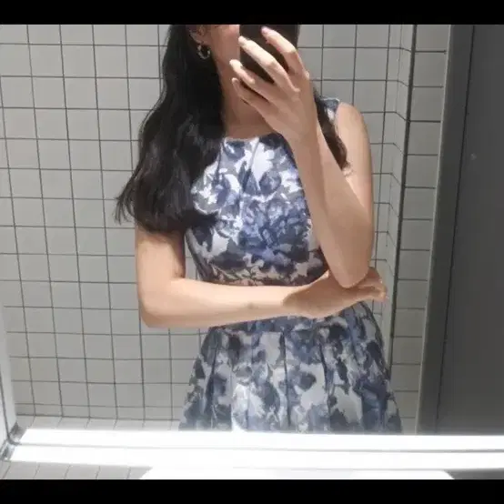 플로럴 패턴 민소매 원피스플라워 패턴 민소매 원피스 휴양지 원피스 드레스