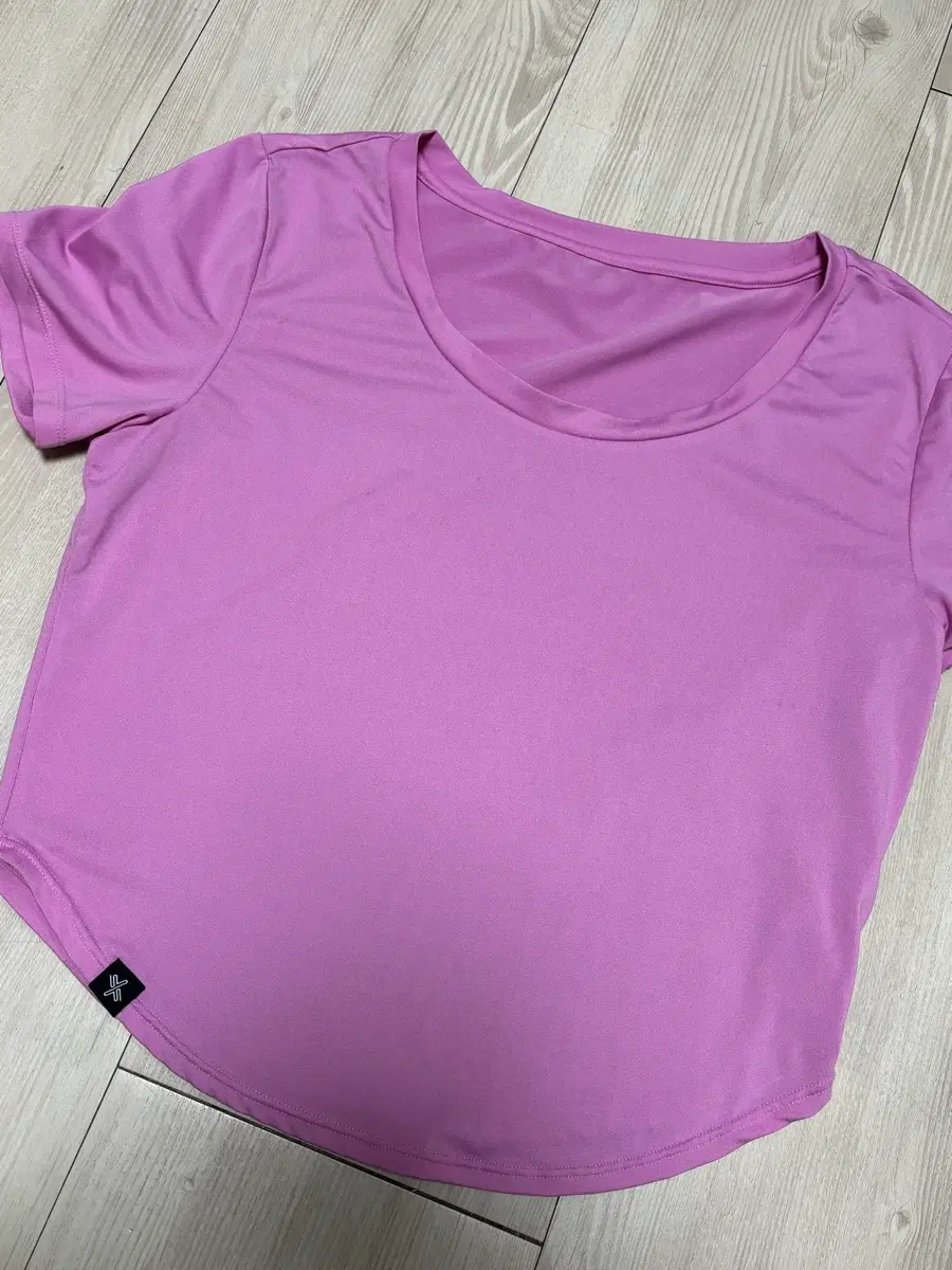 젝시믹스 라운드 크롭탑 L 핑크