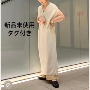 택 포함 새상품 유니클로 마메쿠로구치 3D 니트 원피스