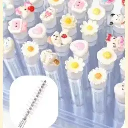 화이트 캐릭터 케이스 스크류 브러쉬 속눈썹 재료 눈썹빗 10개입 핑크 화이트 옐로우캣 옐로우 그린 블루 퍼플 " 소개해드