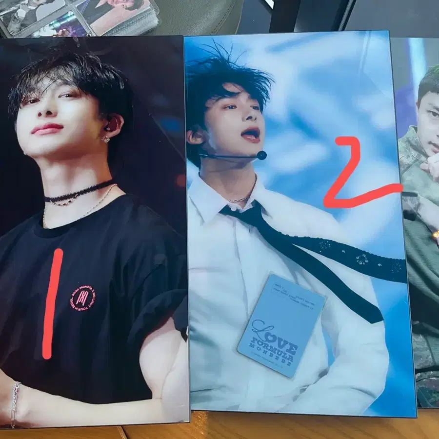몬스타엑스 채형원액자 큰사이즈 새것
