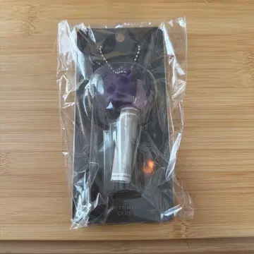 계속 한밤중이면 좋을 텐데. 캐릭터 립 케이스 키체인 우니구리