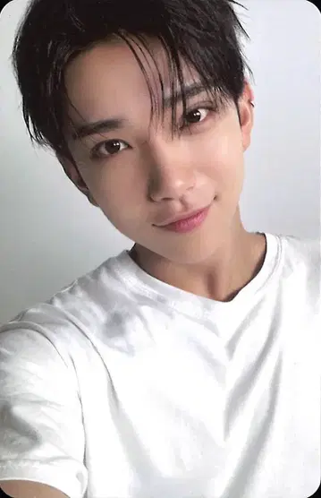 SEVENTEEN JOSHUA 17 IS RIGHT HERE DEAR