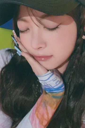 LE SSERAFIM 일반 버전 초회 프레스 EUNCHAE DIFFERENT 일본반