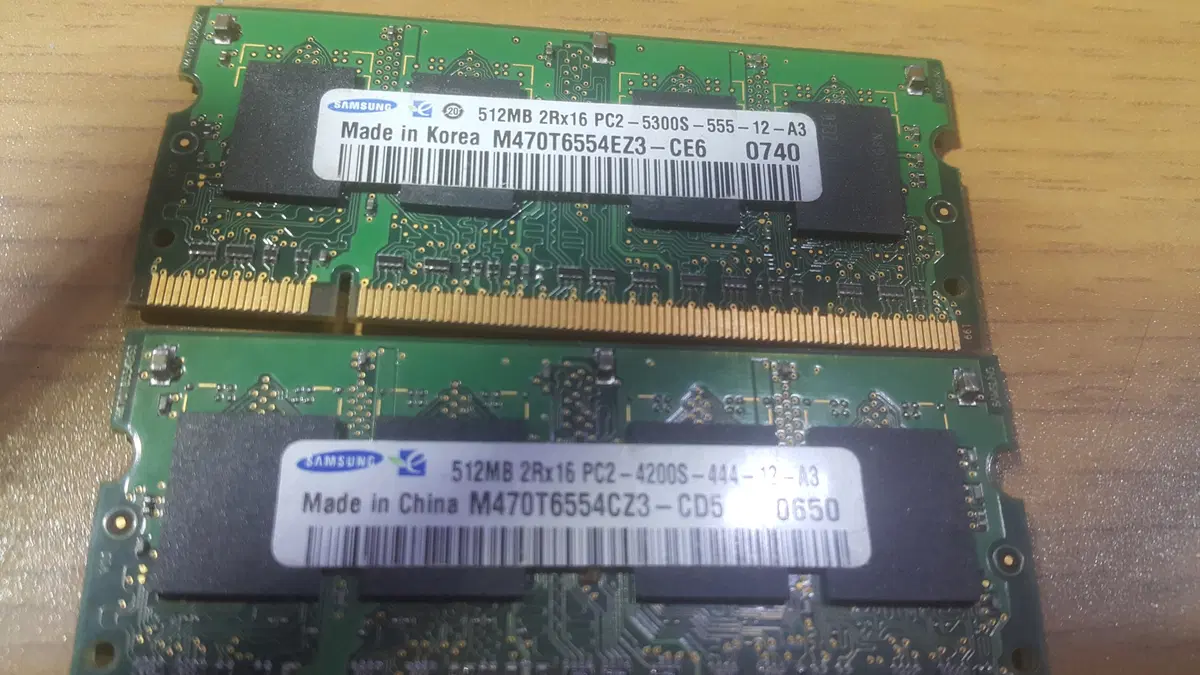 512MB 삼성 램 PC2-4200S-444-12-A3 개당