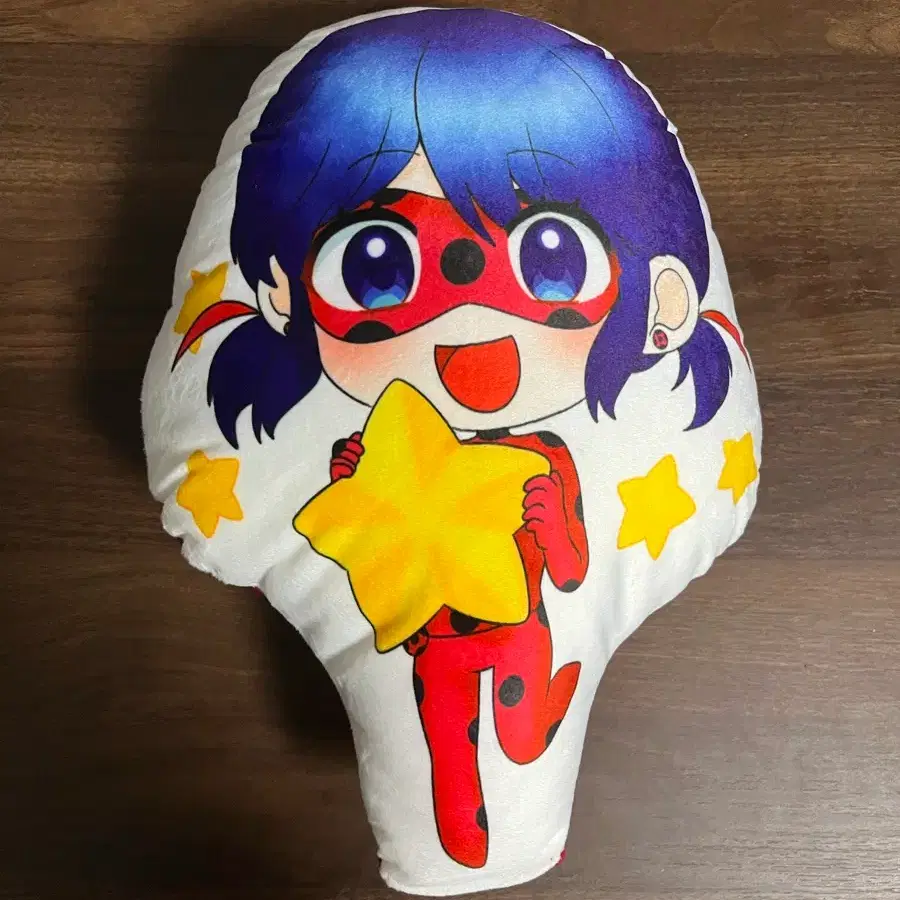 [원가 이하] 미라큘러스 레이디버그(레벅) 비공식 쿠션