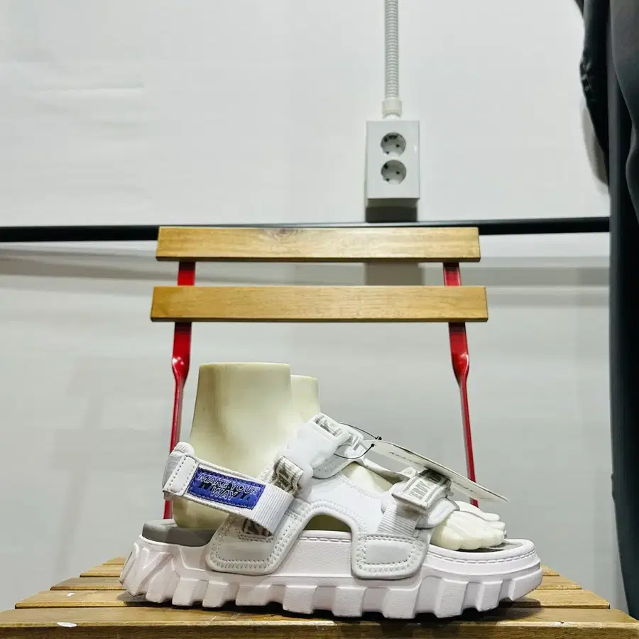 택상품250) 널디 샌들 남녀공용 샌들 화이트