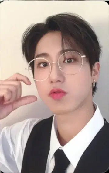 StrayKids NACIFIC 콜라보 Han 트레이딩 카드 블랙 수트