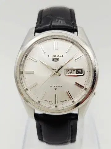 [ 정비 조정 완료 1968년 제조 ] SEIKO 5 6119-8020 3기압 방수 자동