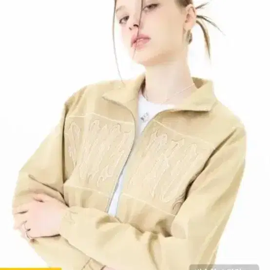 러브이즈트루 스타디움 재킷 베이지