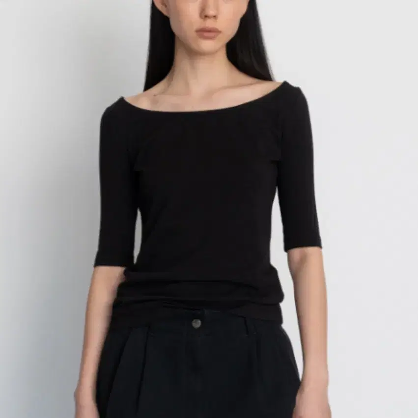 Le17septembre 코튼 유넥 티 cotton span front u neck tshirt