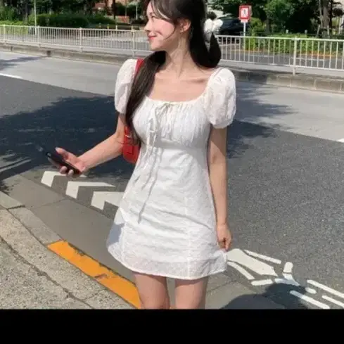 퍼프 소매 뷔스티에 원피스 새거