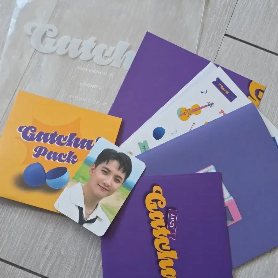 LUCY 루시 갓챠 개봉 앨범 양도 (포카 신광일)