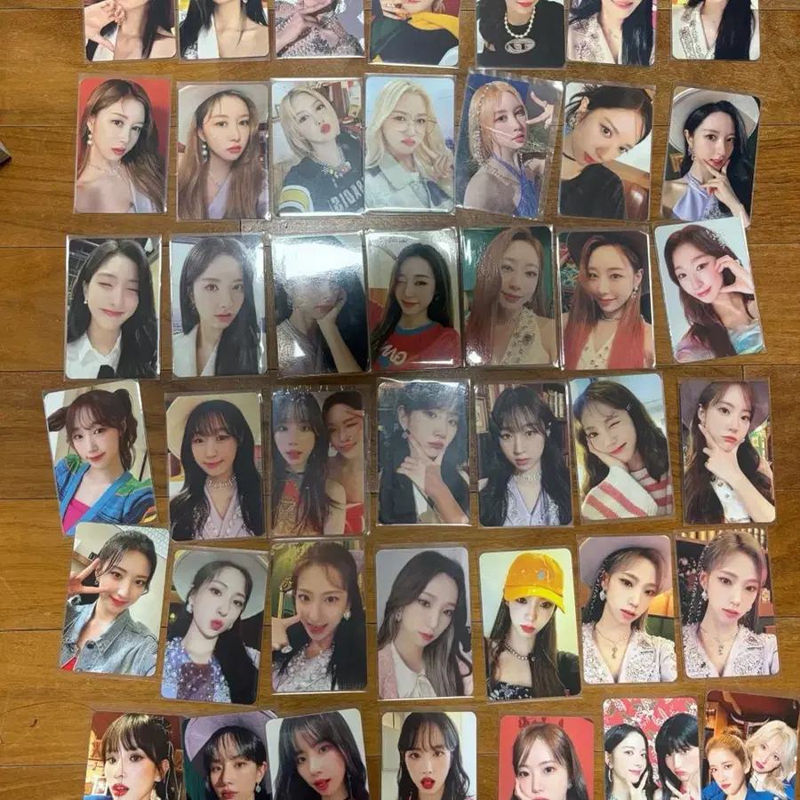 우주소녀 일괄로 팔아요 (포카앨범응원봉포토북틴케이스)