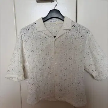 ZARA 반팔 셔츠 화이트 M 사이즈