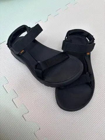 Teva 허리케인 xlt3 블랙 24cm 샌들 스포츠 샌들