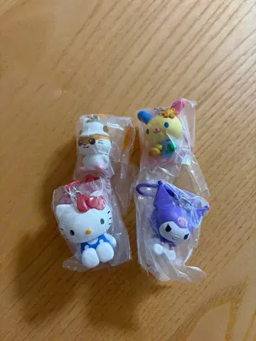 산리오 카라토모 마스코트 4세트