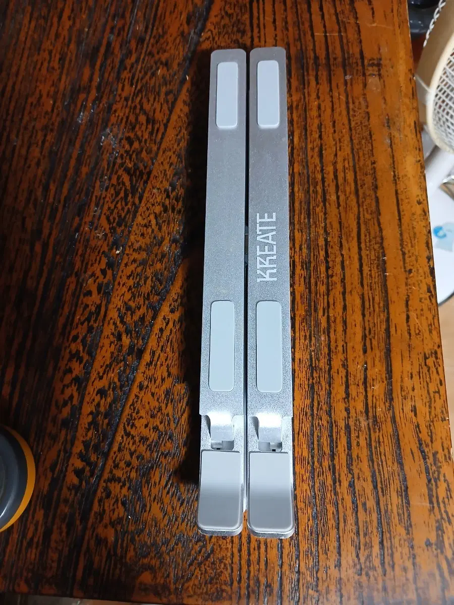 KREATE 노트북 거치대 실버