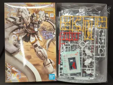 BANDAI SPIRITS MG 1/100 반다이남코판 건담 산드로크 EW/15+ 표기