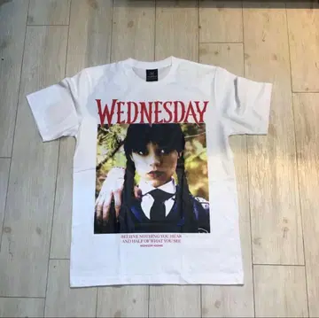 [레어] 웨던즈데이 Wednesday T셔츠 제나 오르테가