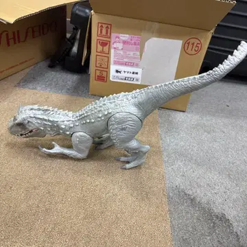 Jurassic World 인도미누스 렉스 피규어 50cm