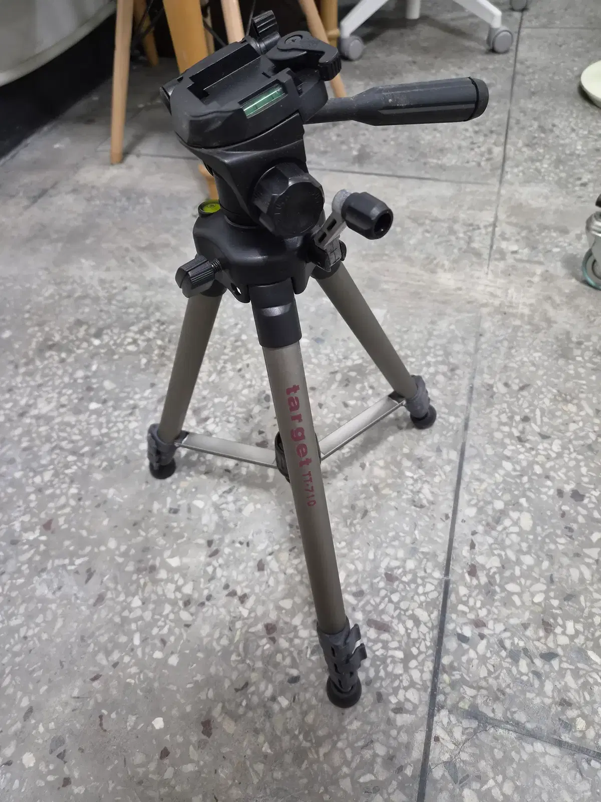 Target TT-710 카메라 삼각대