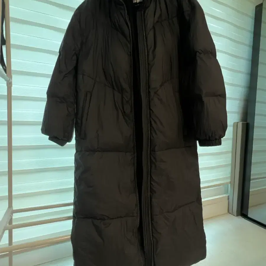 (옷장 정리) 이자벨마랑 롱패딩 S