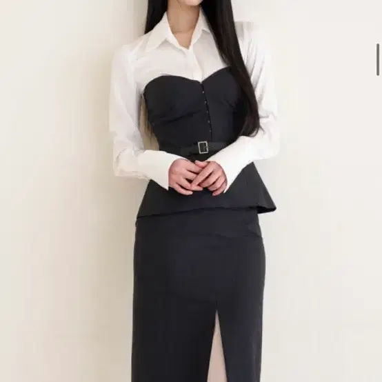 라벨르블랑 알프레드 뷔스티에 스커트 S
