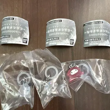 산리오 캐릭터즈 변신 멘다코 3종 세트