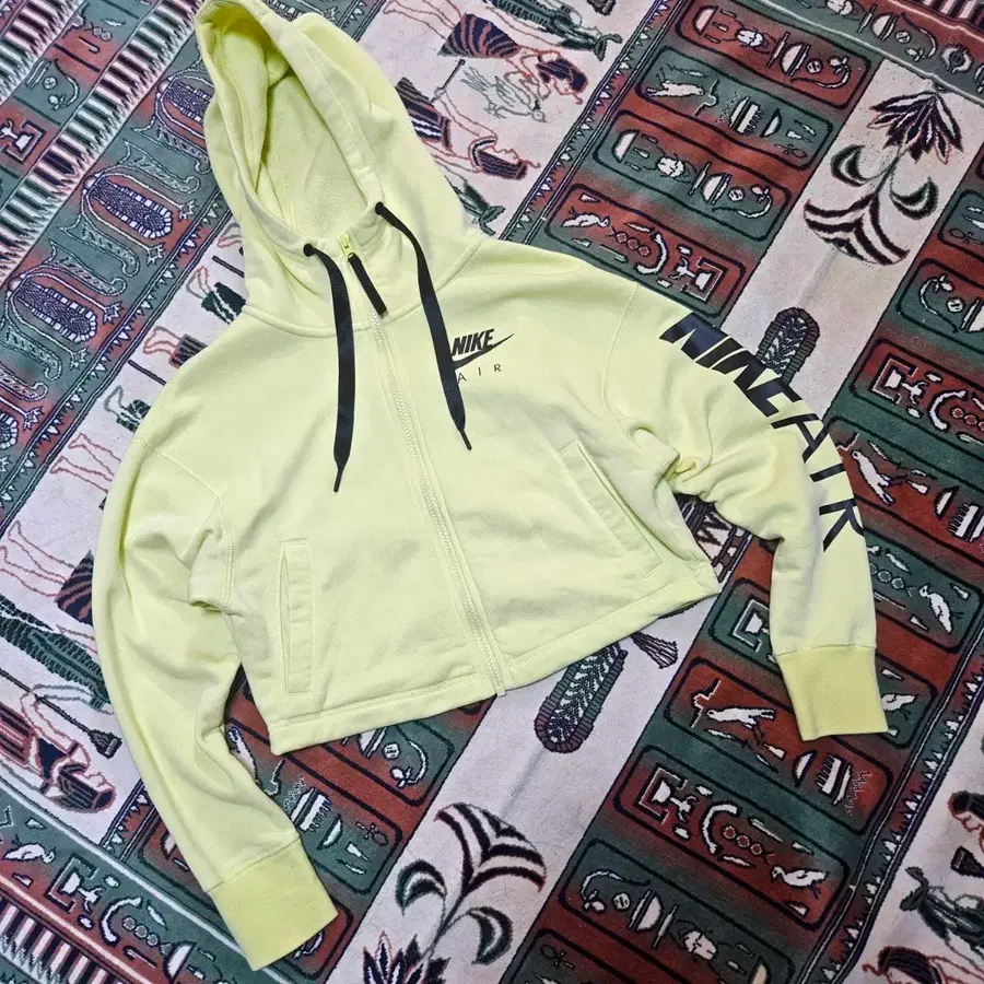 나이키(Nike) 스포티 크롭 후드집업 S size