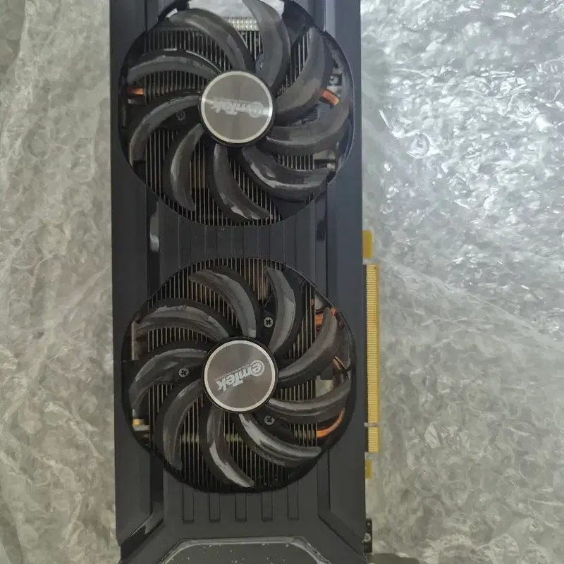 지포스 1070ti(중고) 팝니다