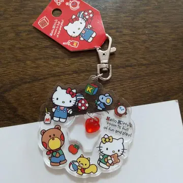 산리오 헬로키티&미미 도넛형 아크릴 키링: 2018년 제조