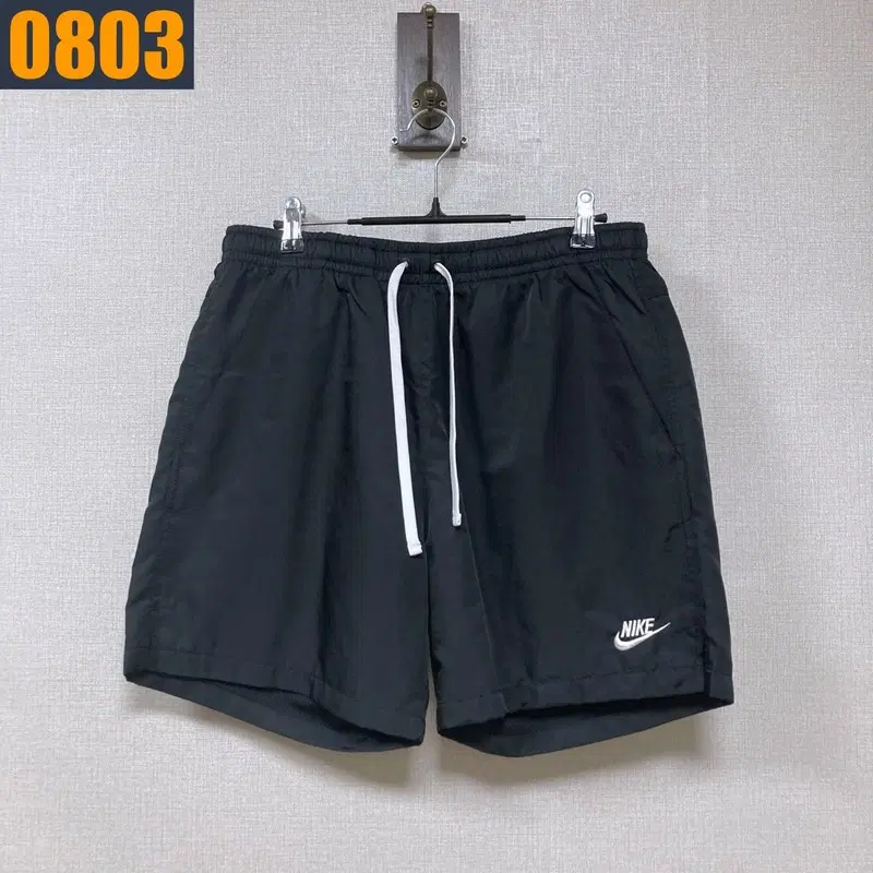 31 NIKE 나이키 트레이닝 반바지