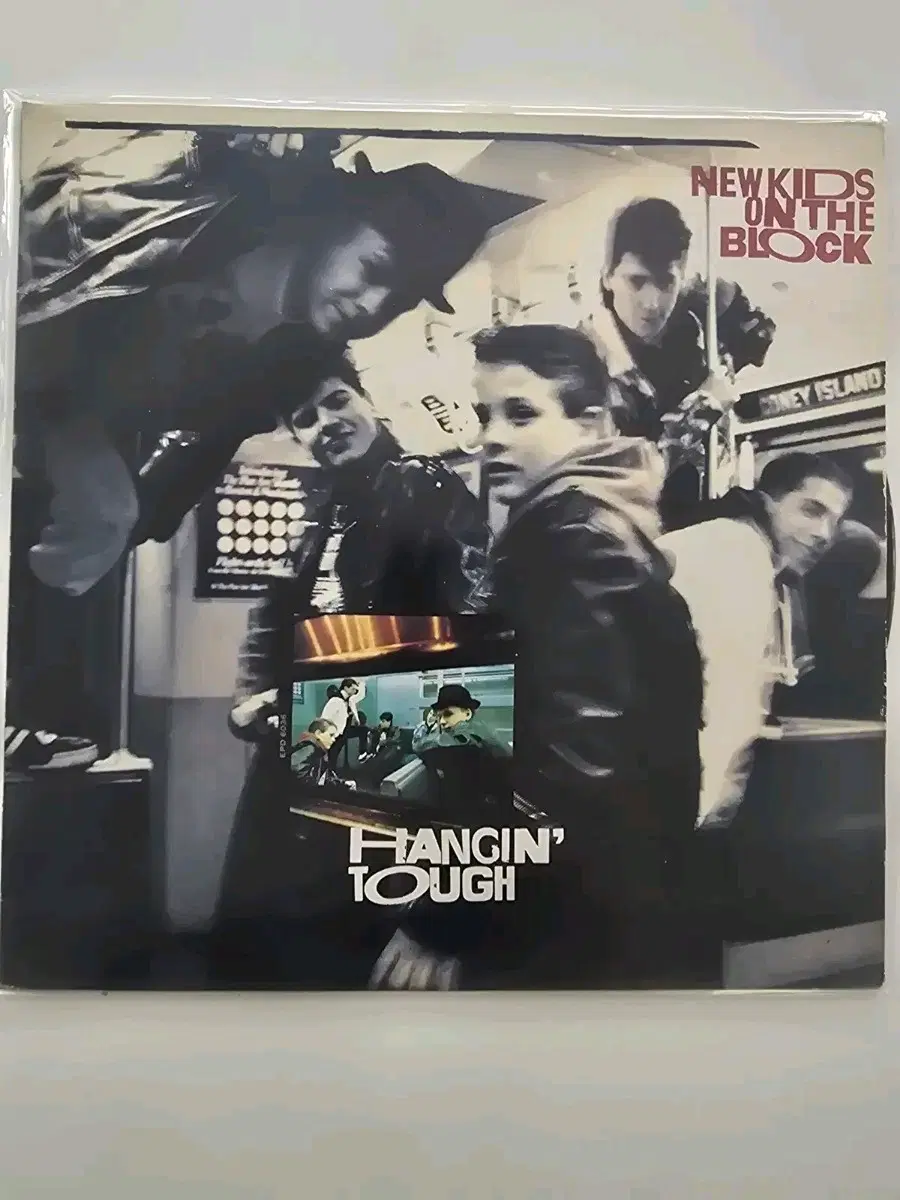 뉴 키즈 온 더 블록(New Kids On The Block) LP/ NM/가사지