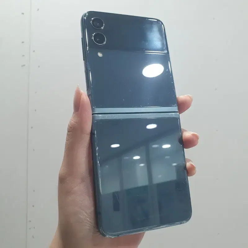 갤럭시 Z플립3 256기가 자급제 그린 256GB 사용감있는거 급처