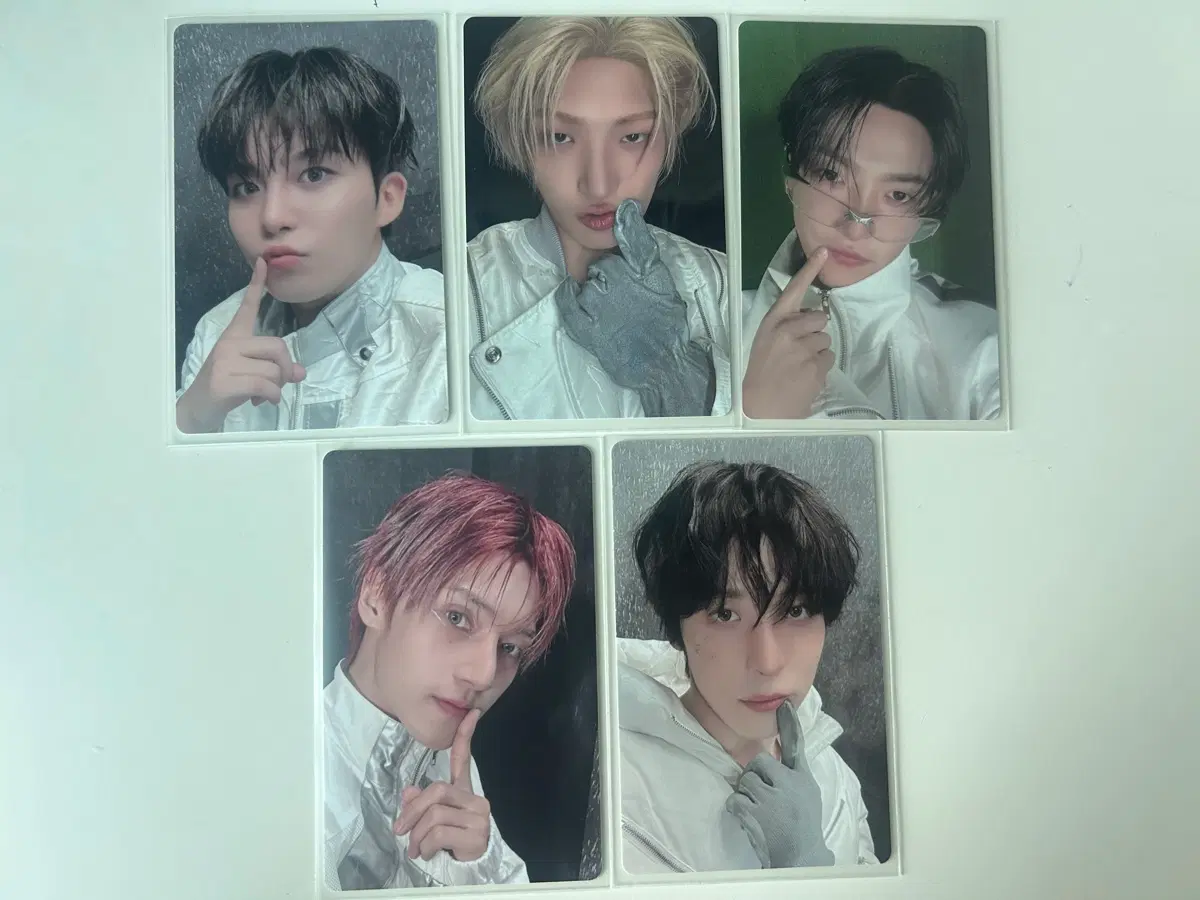 에이티즈 라이티니 홍중 윤호 민기 우영 종호 포카 일괄 양도
