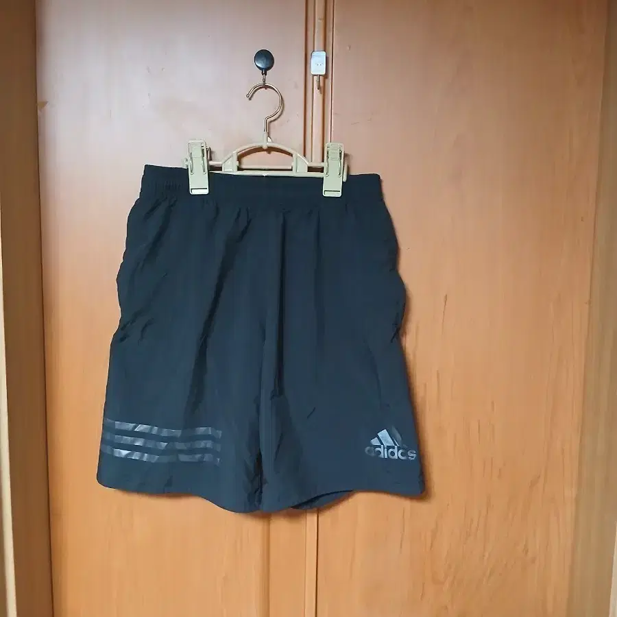 아디다스 반바지 블랙